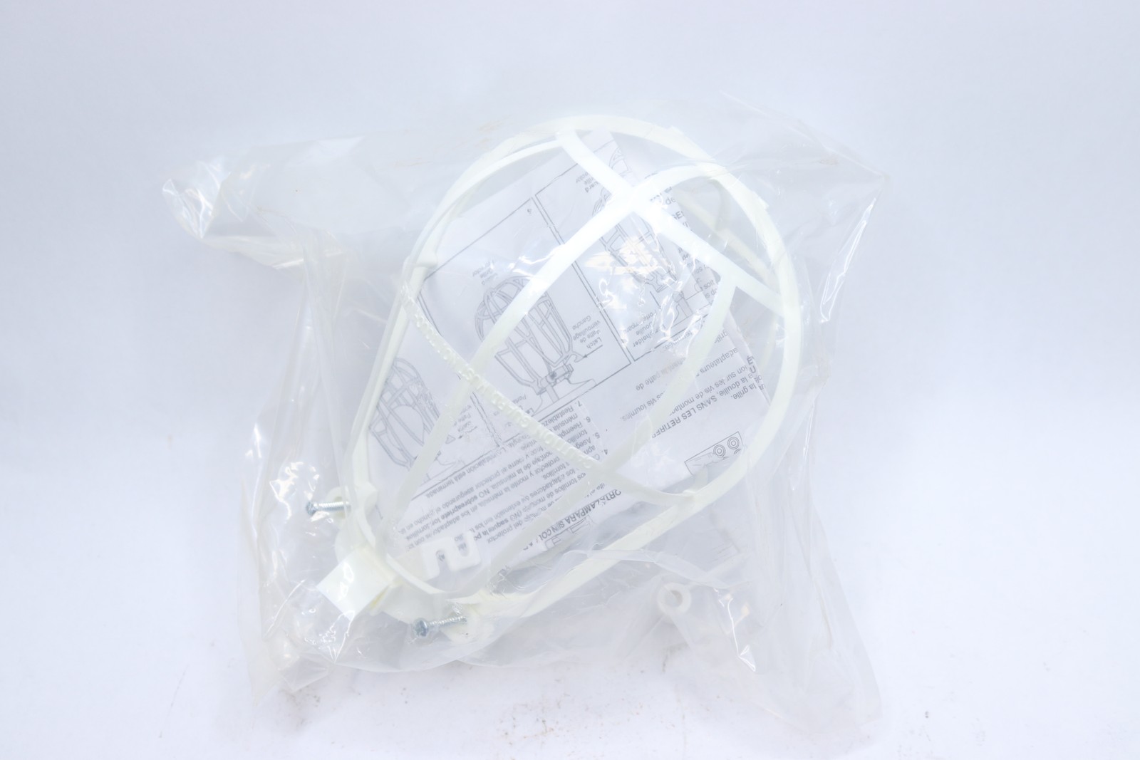 Leviton Bulb Guard, White 12200-W