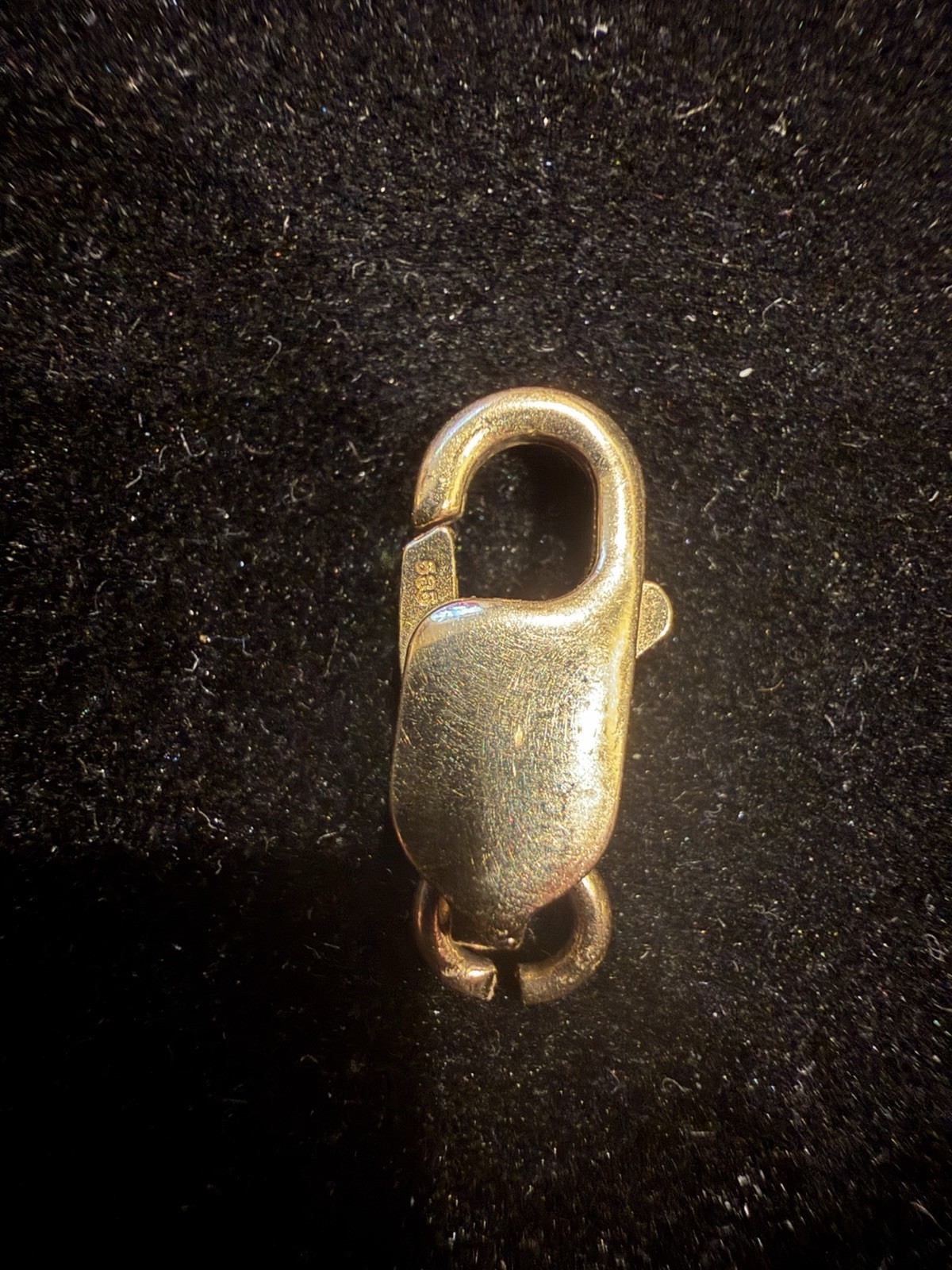 14K Yellow Gold 15.6 x 6.1mm 2.06 gram Lobster Clasp with Ring