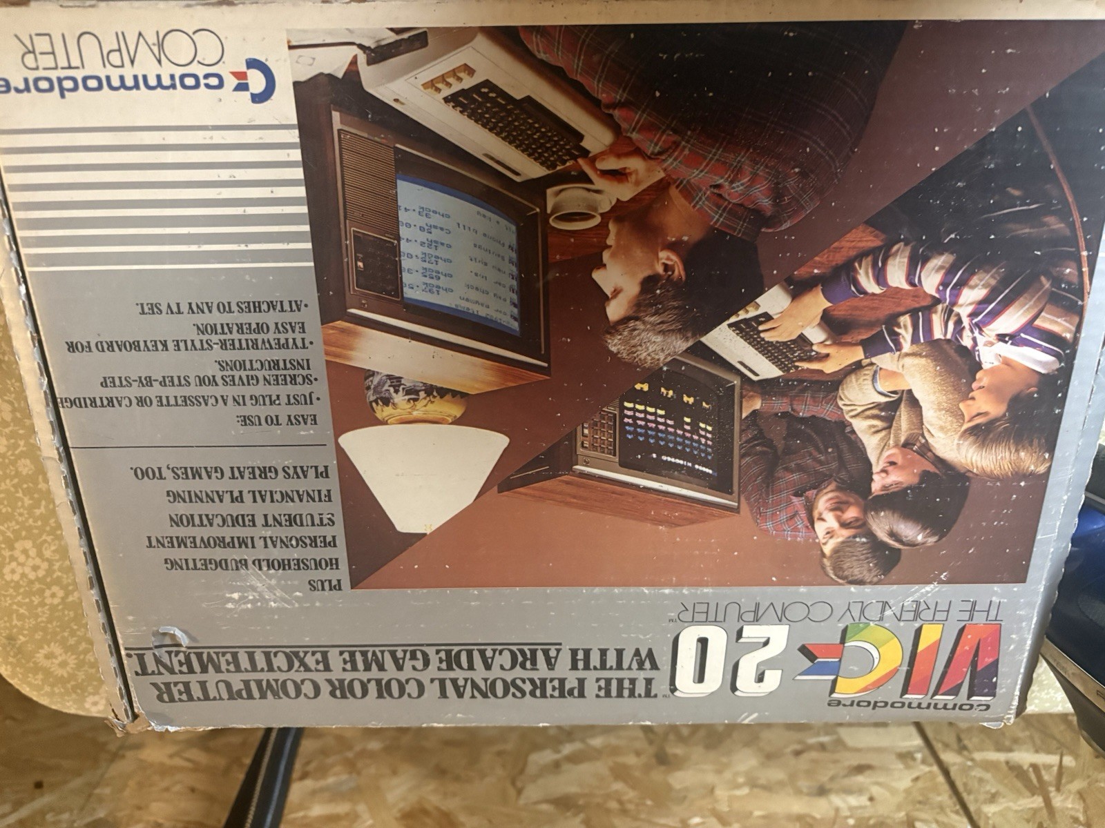 Commodore VIC-20 Home Computer w/ Box & 1530 Datassette Unit Manual