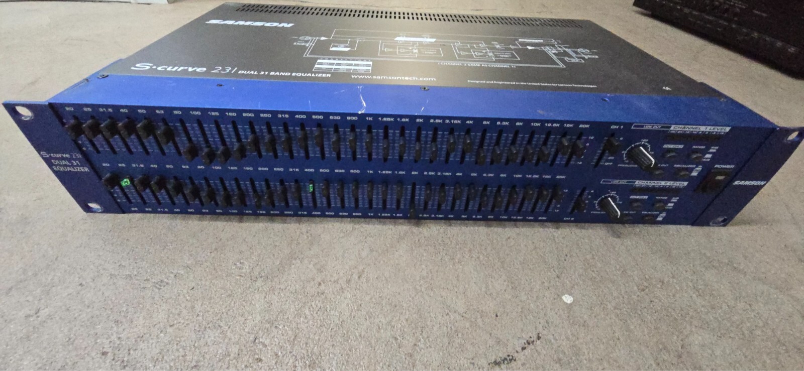 SAMSON S curve 231 graphic equalizer  Dual 31 band
