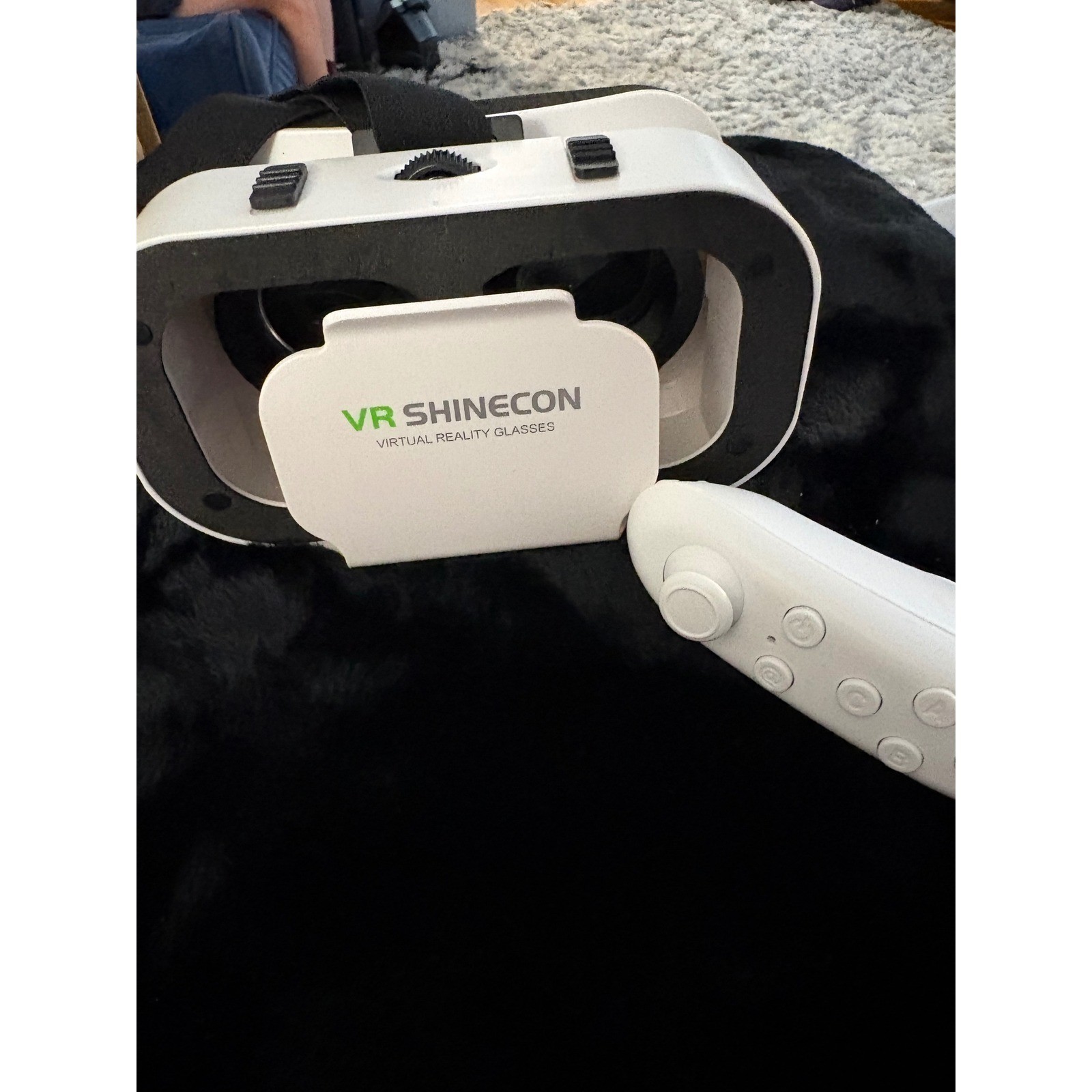 VR Shinecon Virtual Reality Glasses White VR Headset with Remote Control