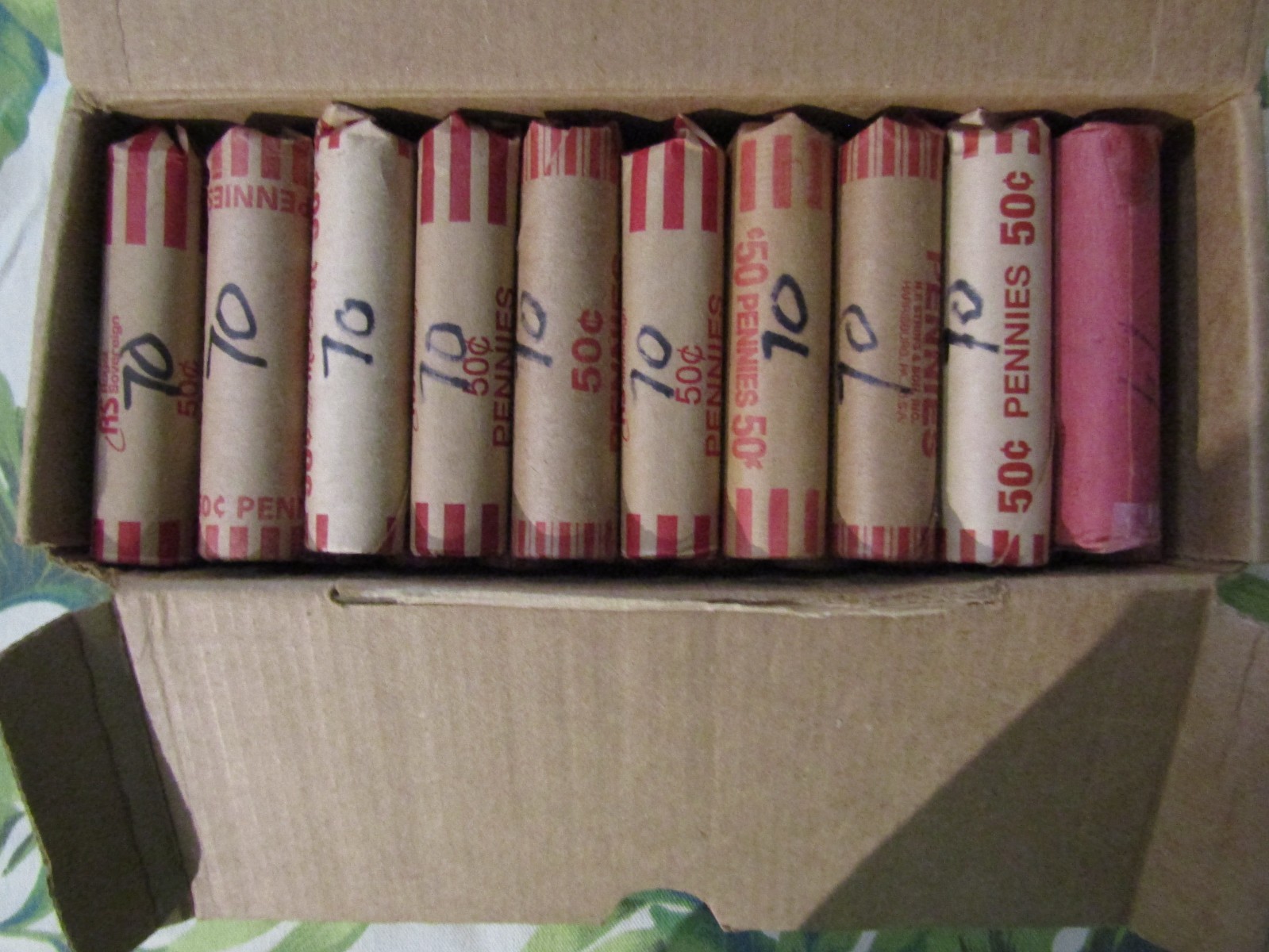Box 1970's P&D copper pennies Brown and Red-browns, +-$102.00 of copper value