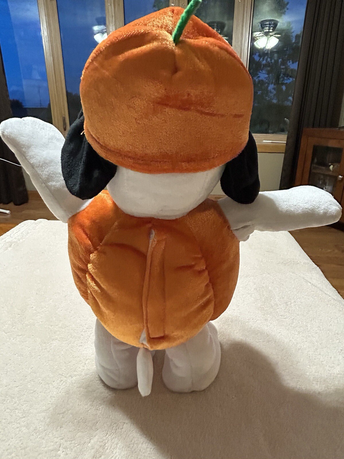 Peanuts - Snoopy Side Stepper Pumpkin Dancing Plush Halloween | Gemmy 2019