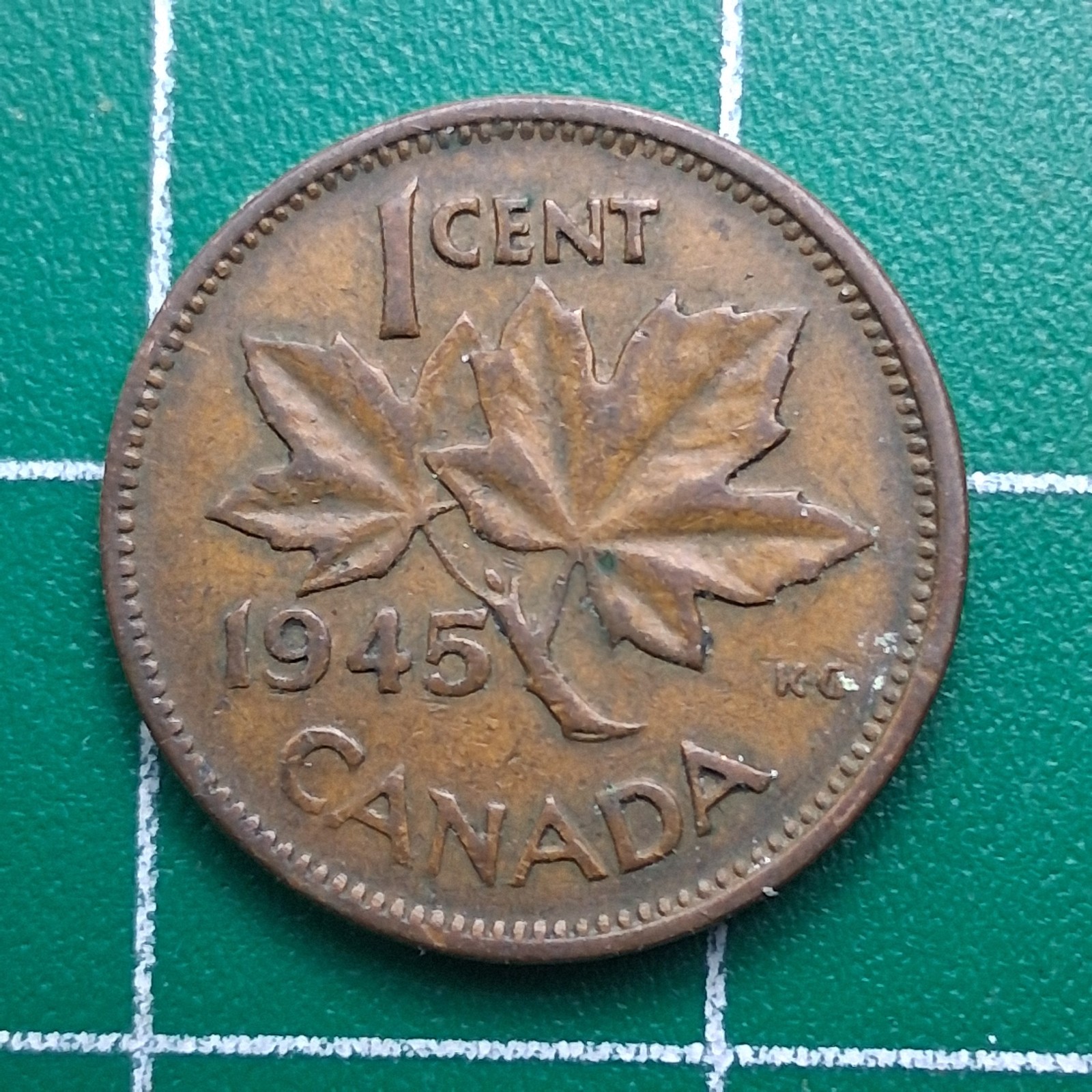 1945 Canada 1 Cent King George VI / Maple Leaf Bronze Coin