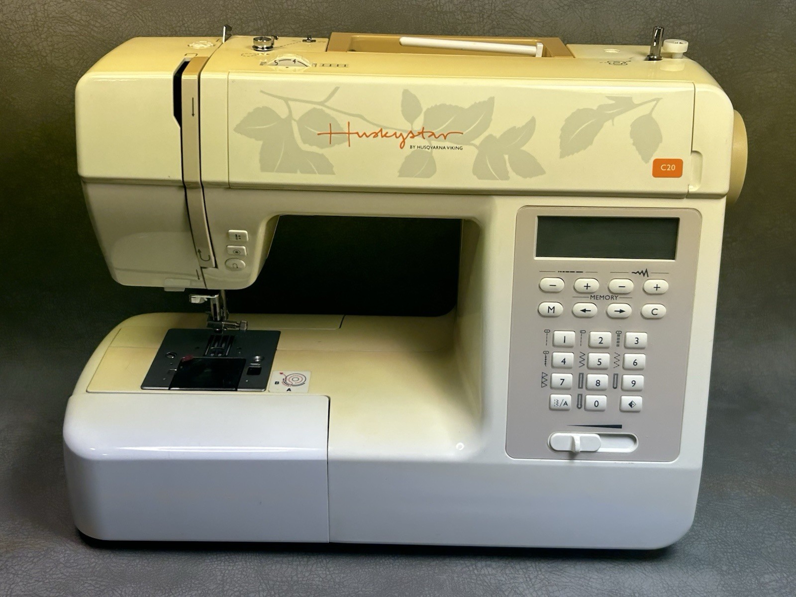 Husqvarna Huskystar C20 Sewing Machine