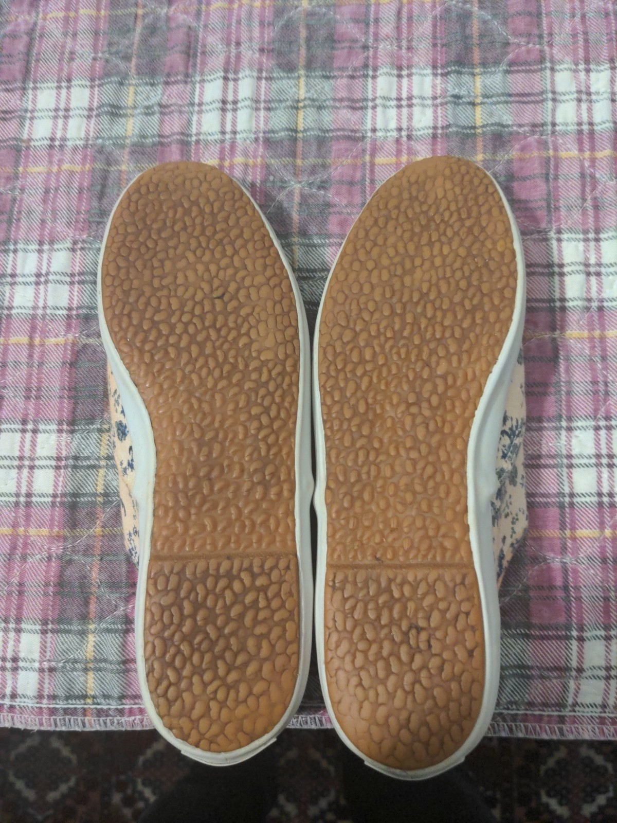 Pacific Express Sneakers