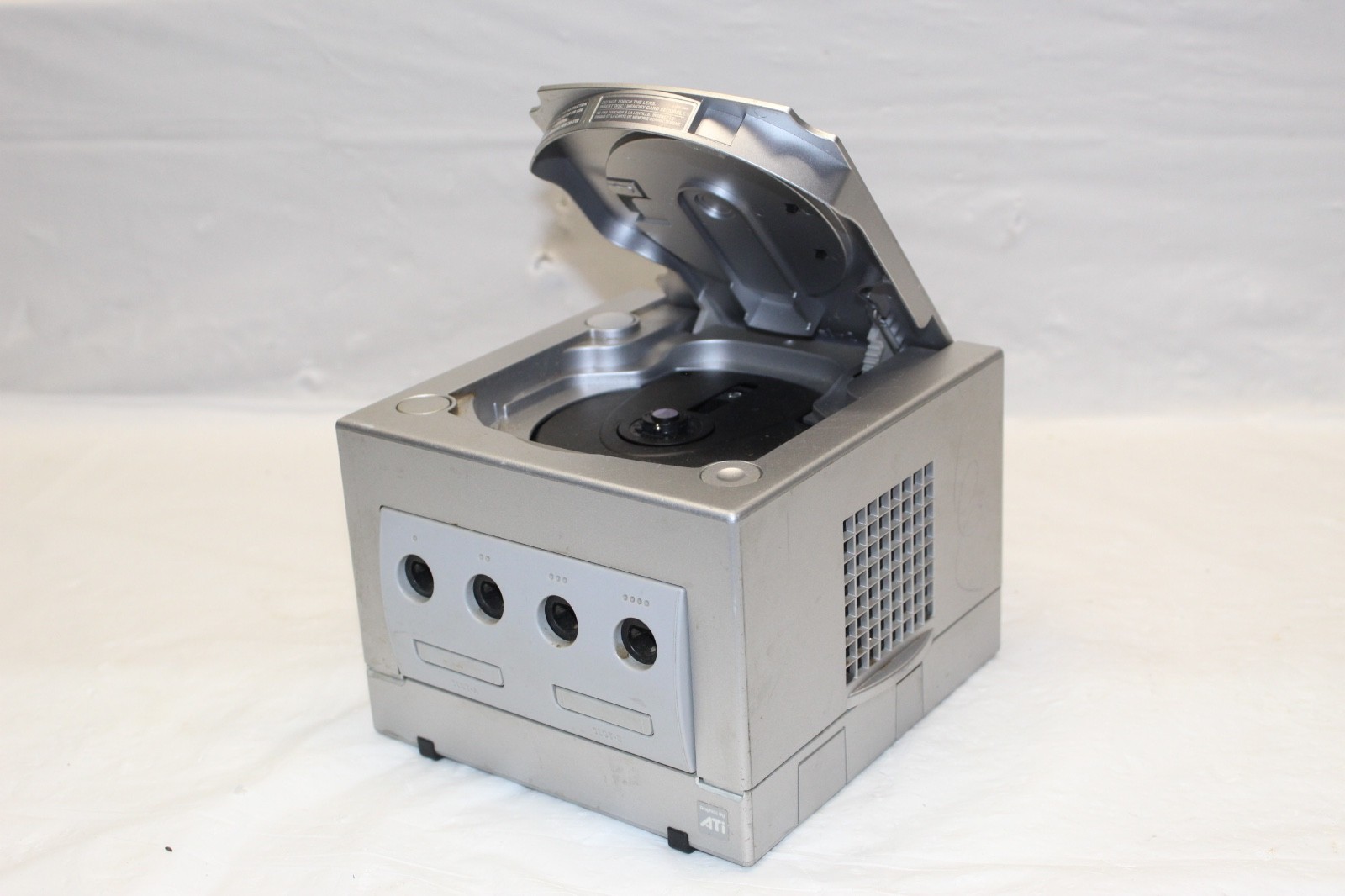 Nintendo GameCube Console Gaming System Only DOL-001 Silver RS