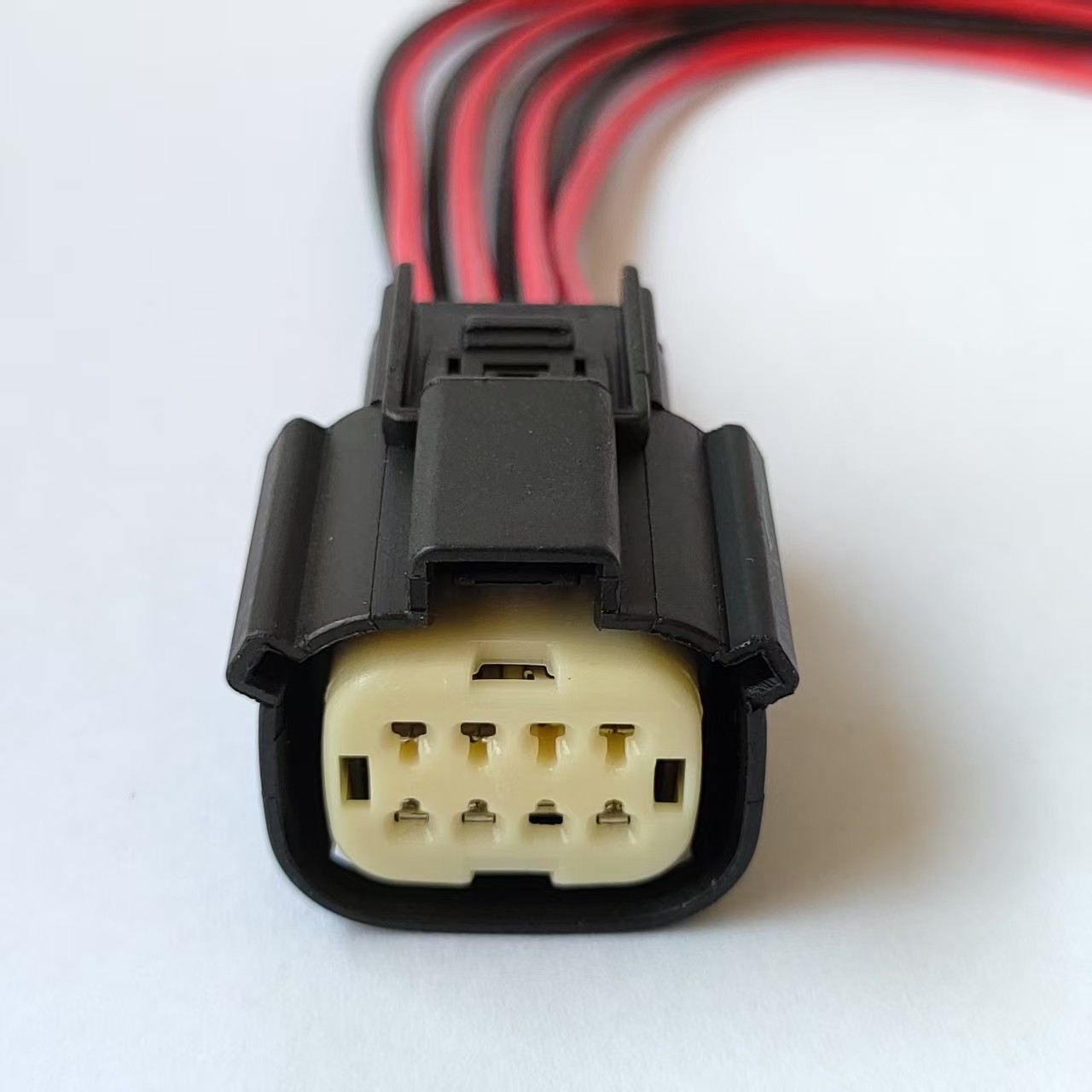 LED Projector Headlight Connector Plug For 17-20 Chevy Sonic & 21-23 Trailblazer