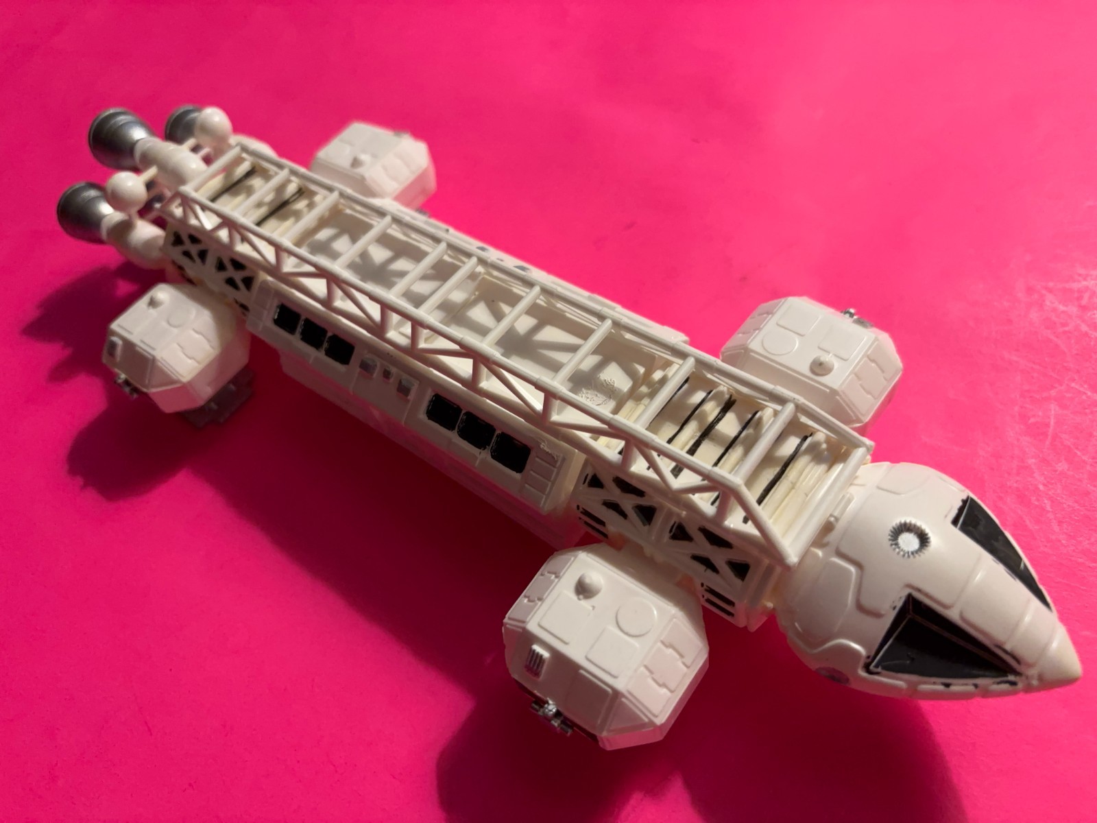 SPACE 1999 EAGLE TRANSPORTER MODEL BUILT UP & PAINTED COOL LOOK!!