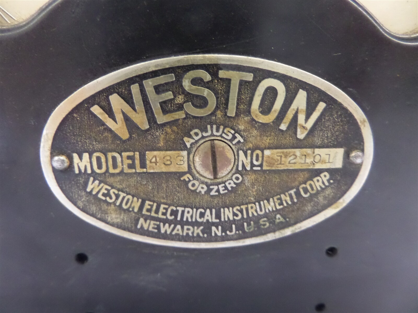 Vintage Weston AC Voltmeter Zero Corrector Meter Model 433 - Four Knobs