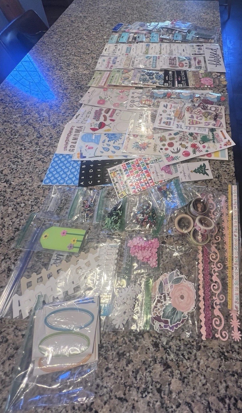 SCRAPBOOKING Supplies: Lot 200 Sheets of Paper/Embellishments/70 Sticker Packs