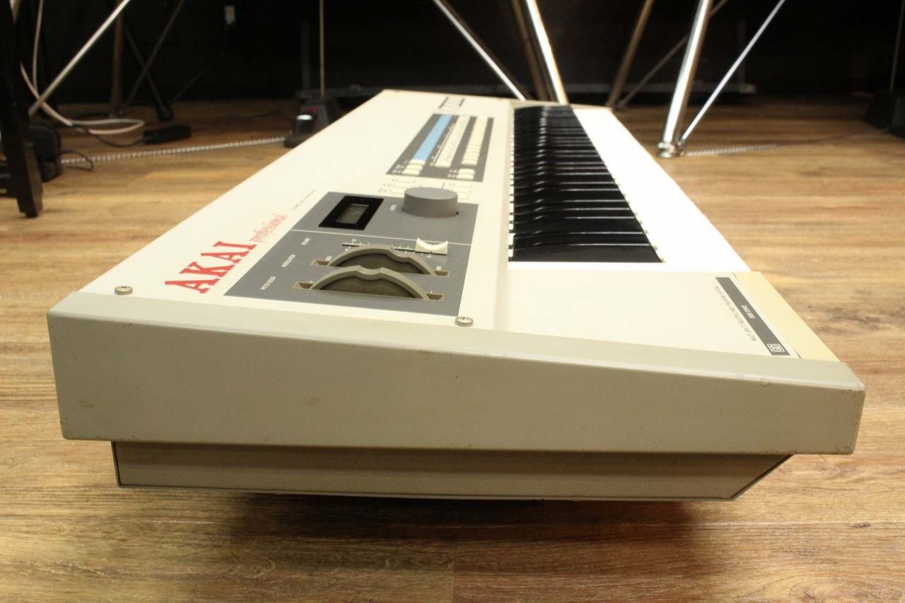 AKAI X7000 Sampling Keyboard GOTEK Emulator Modified USB 12bit Sampler
