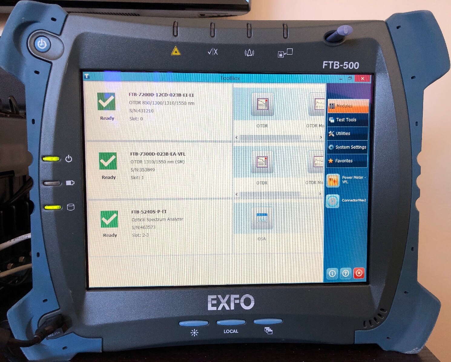 EXFO FTB-500 w/ Win8Pro, 4 slot or 8 slot chassis ONLY