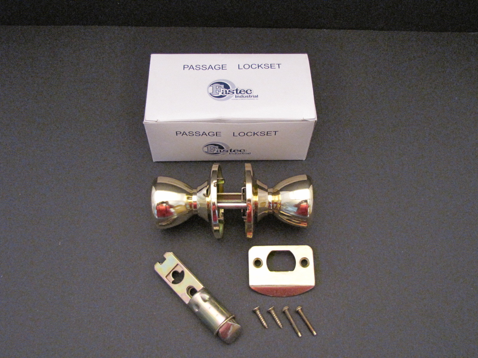 Mobile Home Door Knob Polished Brass Interior Door handle. Passage Non-Locking.