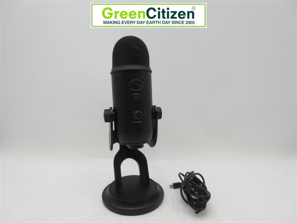 Blue Yeti USB Multi-Pattern Condenser Microphone