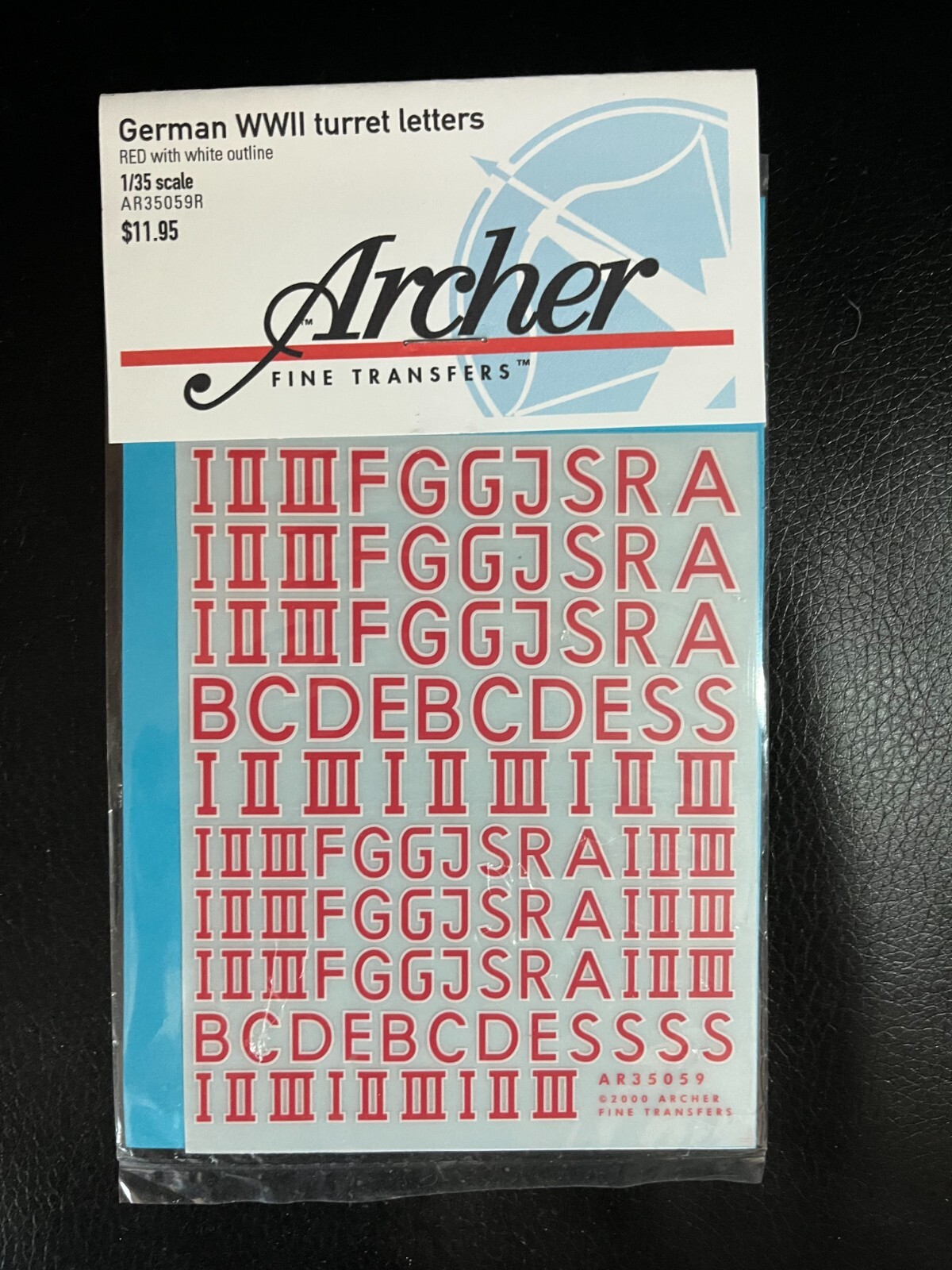 Archer 1/35 AR35059R German Turret Letters (Red/White). New, ships from USA.