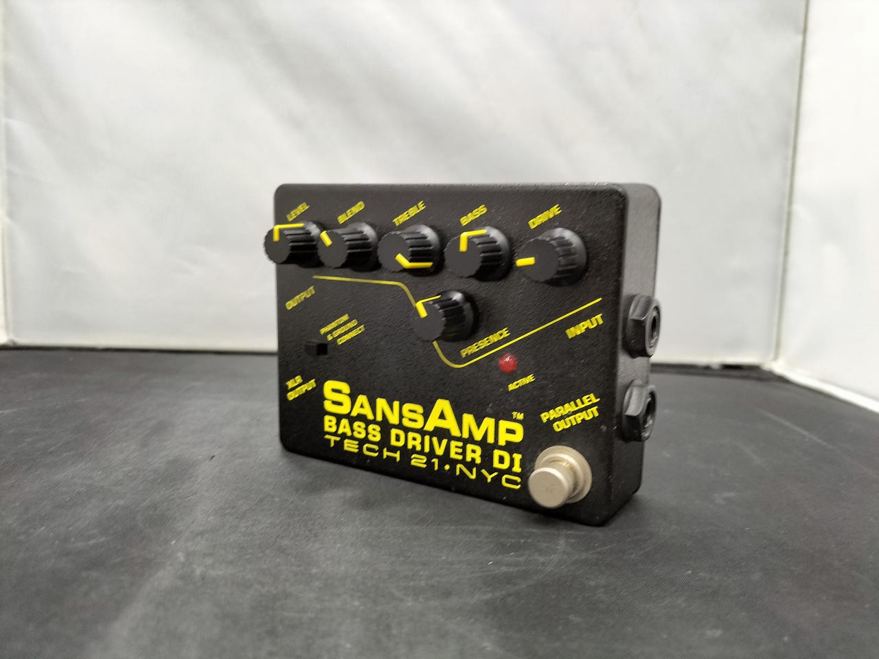 Tech21 SansAmp Bass Driver DI Preamp Pedal - Used