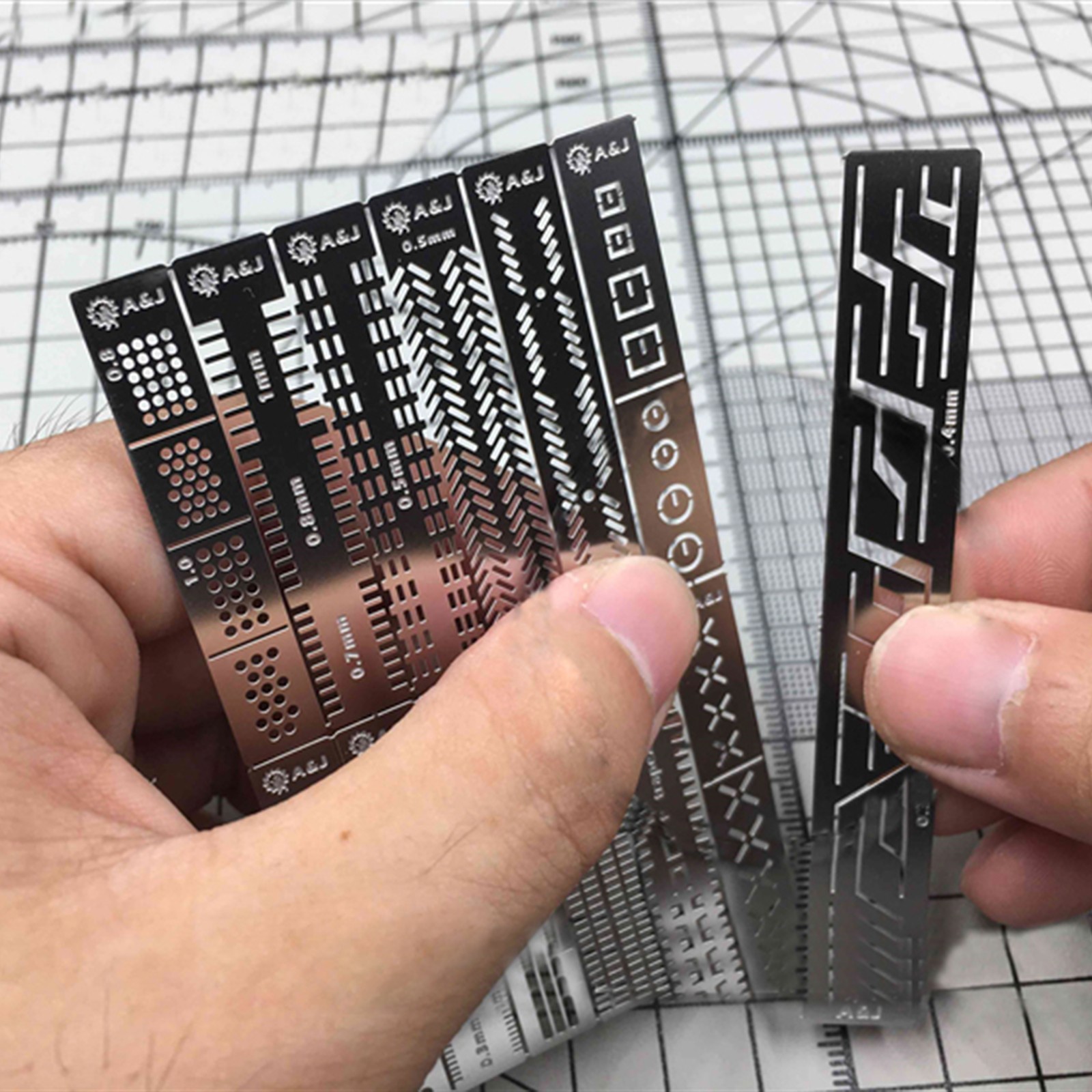 13 in 1 Model Stencil Templates Scribing Line Drilling for 1/144 1/100 Gundam