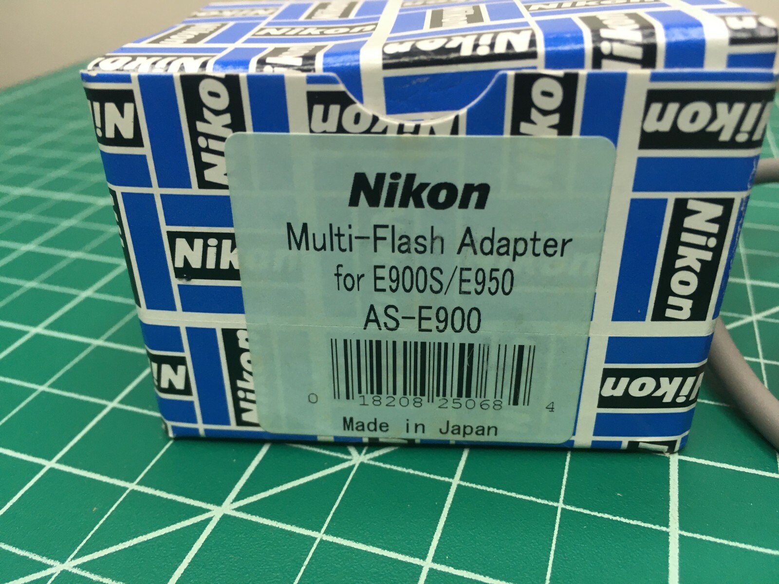 Nikon Multi-Flash Flash Strobe Adapter AS-E900 works with SC17 AS10 Add a head