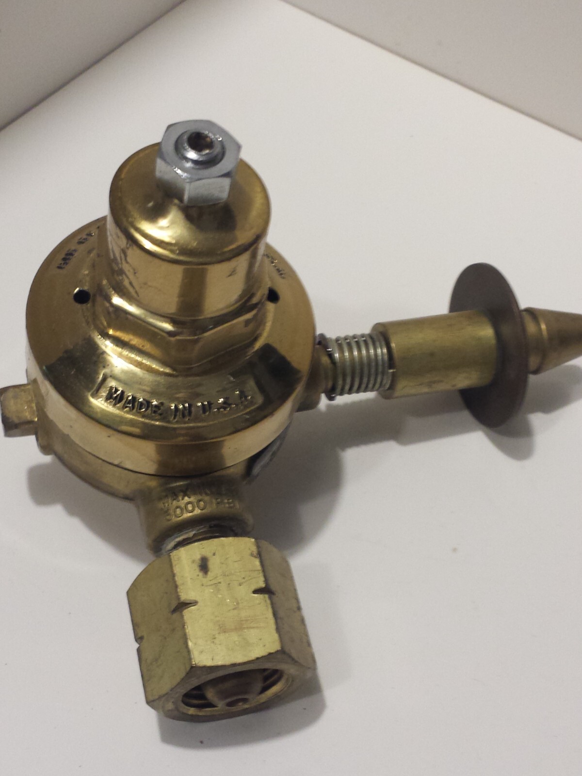 AIRCO 806 8070  Helium  Regulator 4303/12