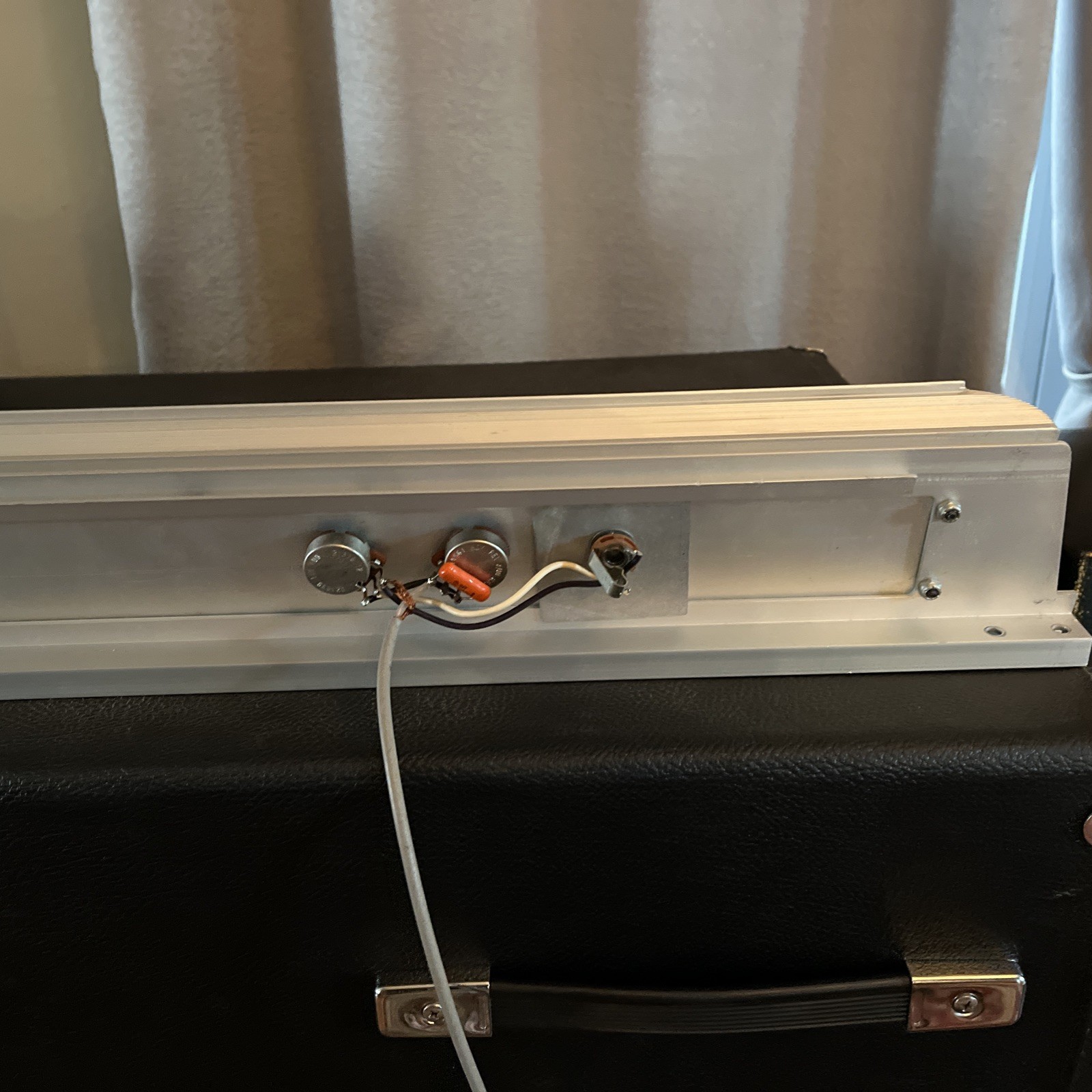 Fender Rhodes Mark II Stage Name Rail