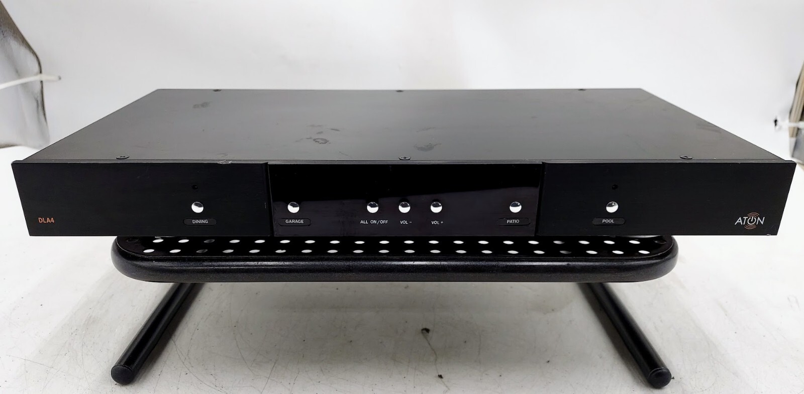 Aton DLA4 Speaker Selector
