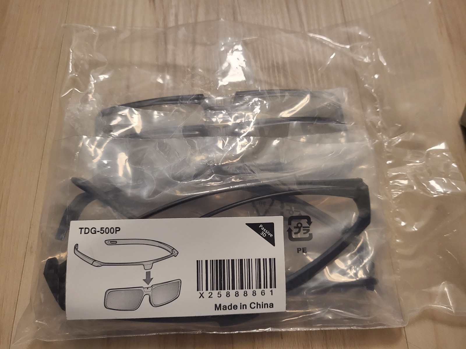 SONY Bravia 3-D Glasses (2pk) + Camera module attachment NEW IN BAG