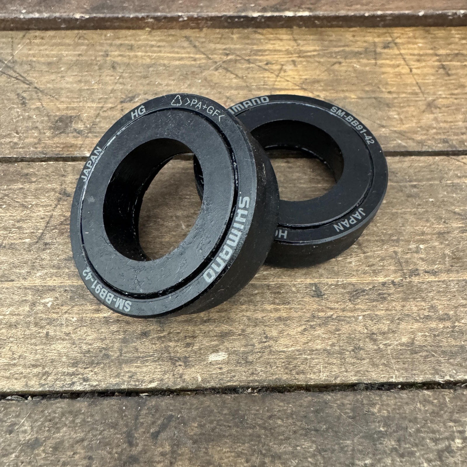 Shimano SM-BB91-42 Press Fit Bottom Bracket Cups MTB HG Japan Parts Pair