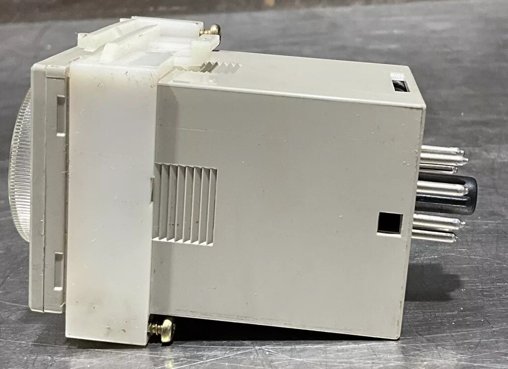 Autonics TOS Temperature Controller Used Surplus