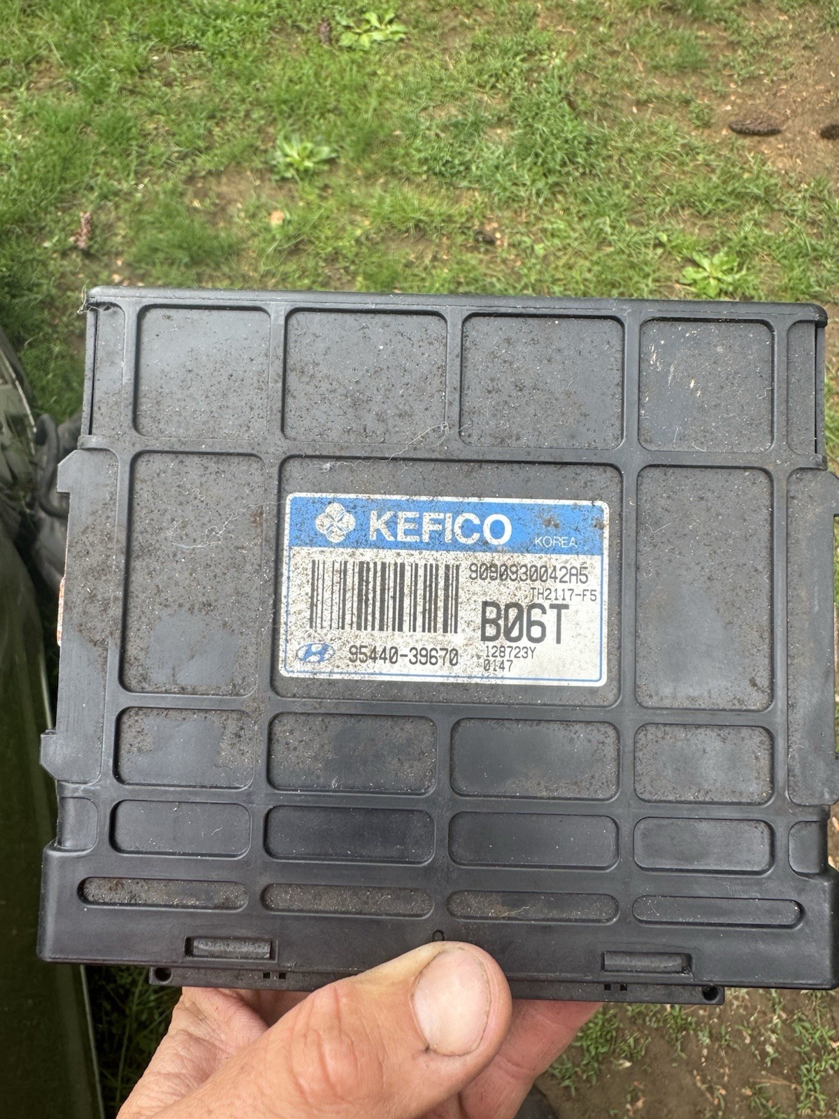 2001-2003 Hyundai Santa Fe Transmission Control Module Computer 95440-39670