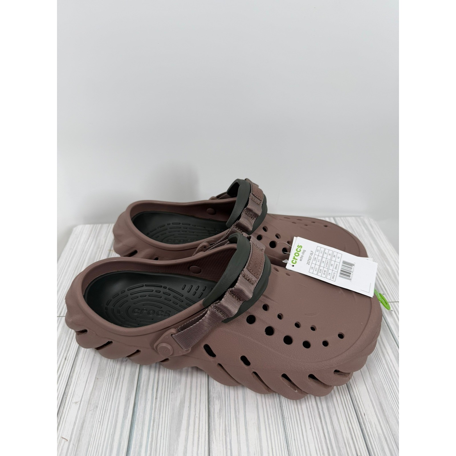 Crocs Echo Clog Espresso Brown Mens 11 Womens 12 207937-0LF New