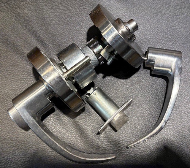 Sargent 28-10U68-LP-26D Grade 1 Hospital Privacy Cylindrical Lock (List 873.02)