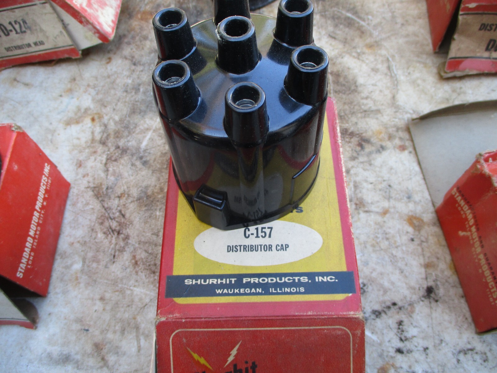 1960 1961  Corvair NORS Shurhit C-157 Distributor Cap 6 Cyl   IK Free Shipping