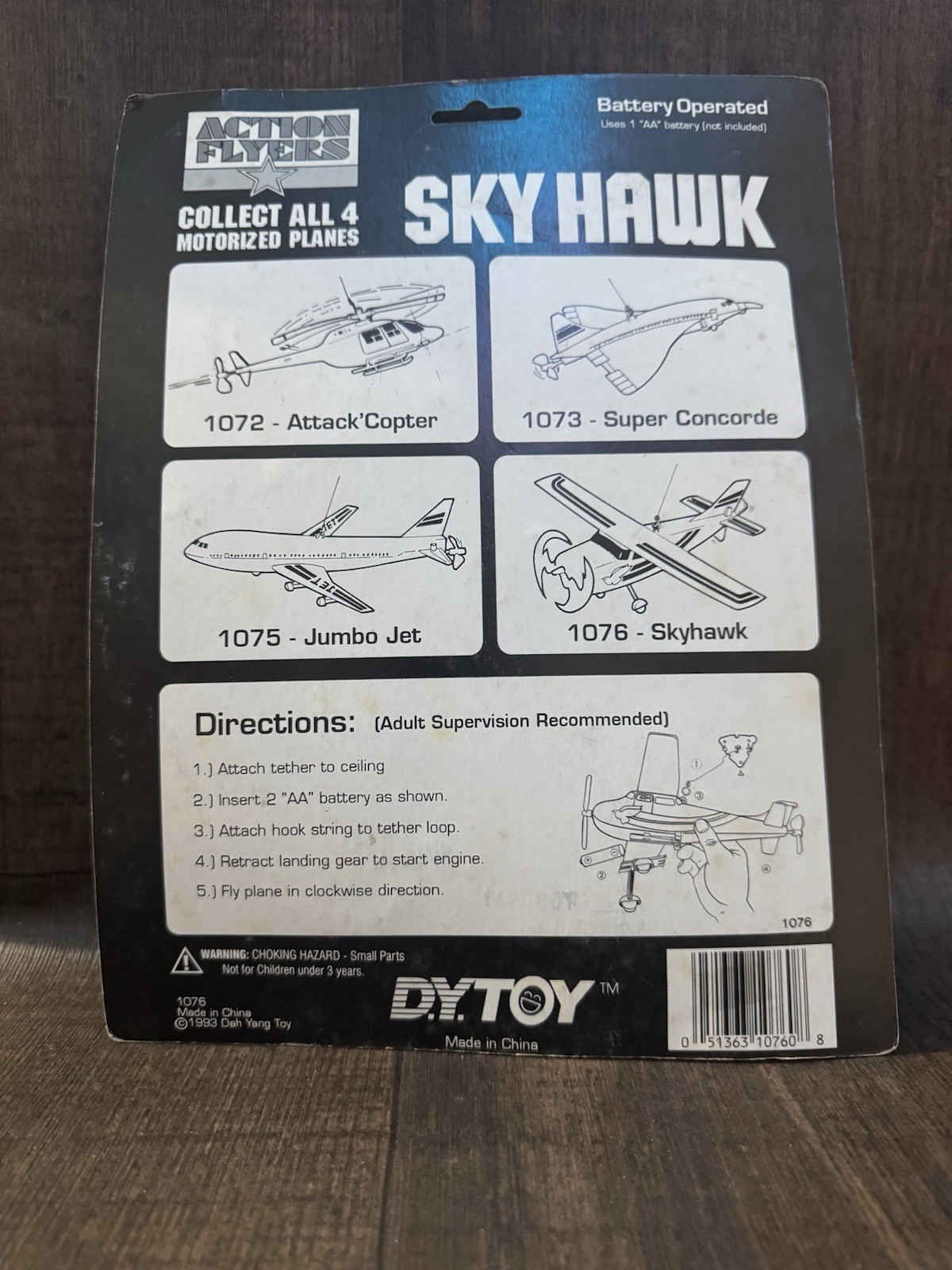 Sky Hawk Original Action Flyer Flying Plane New