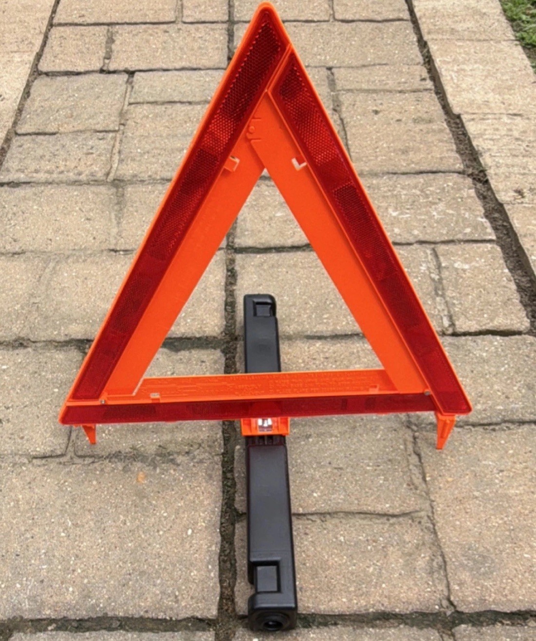 King James& Co Warning Triangle Flare Kit Model 1005 W/ Bracket For Vehicle&Wall