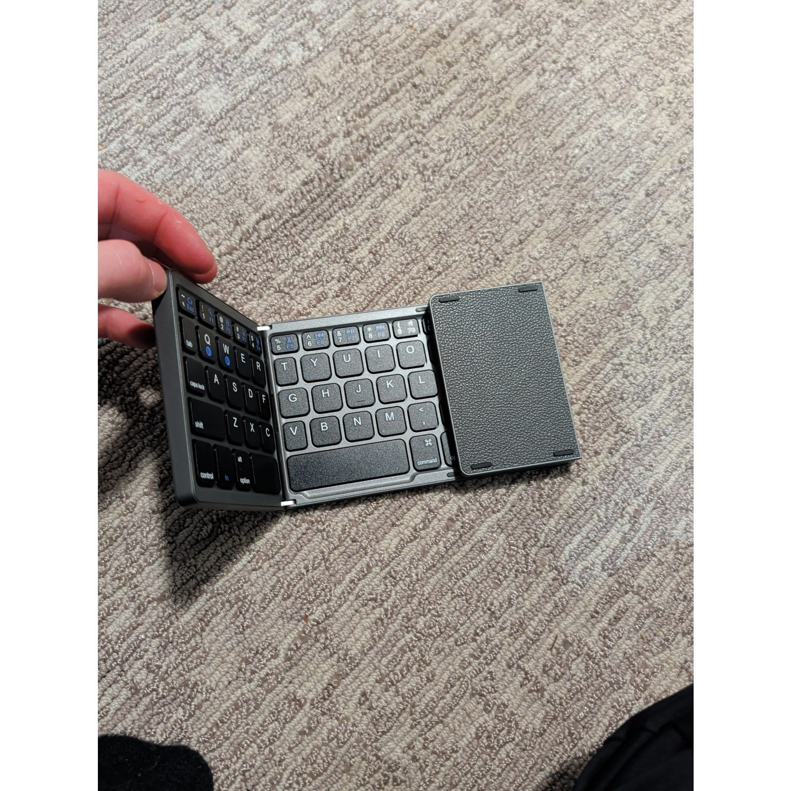 Samsers Foldable Bluetooth Keyboard with Touchpad, Portable Wireless