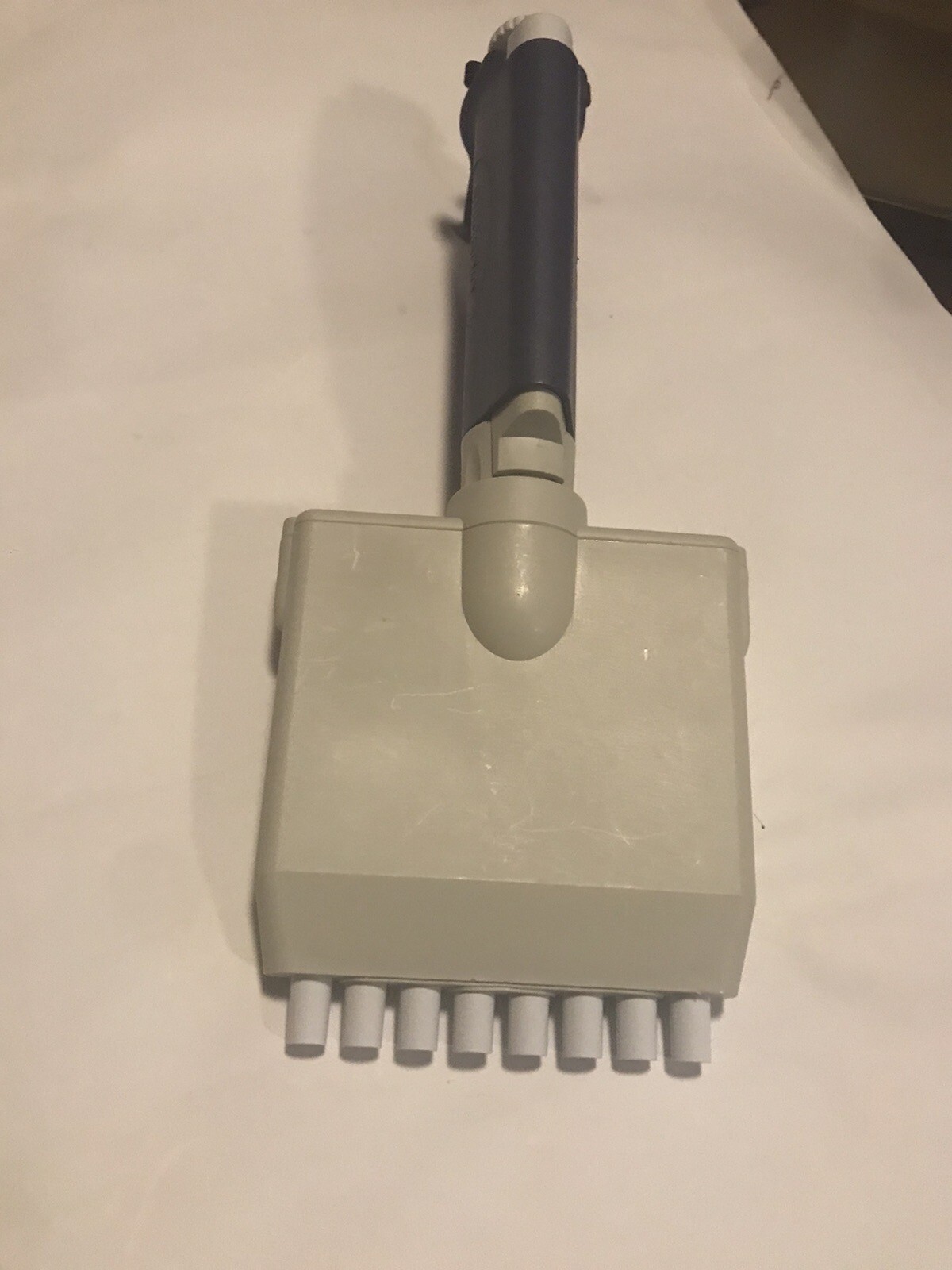 Rainin Pipet-Lite 8-Channel Multichannel L300 30-300uL