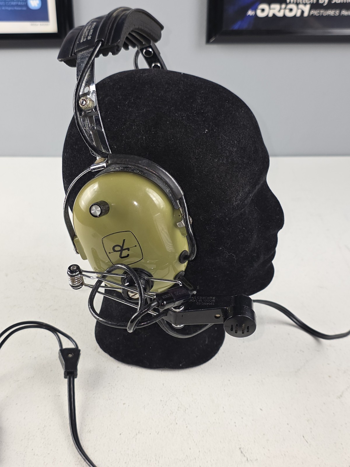 Vintage DAVID CLARK Model H10-30 Pilot's Aviation Headset with Mic UNTESTED