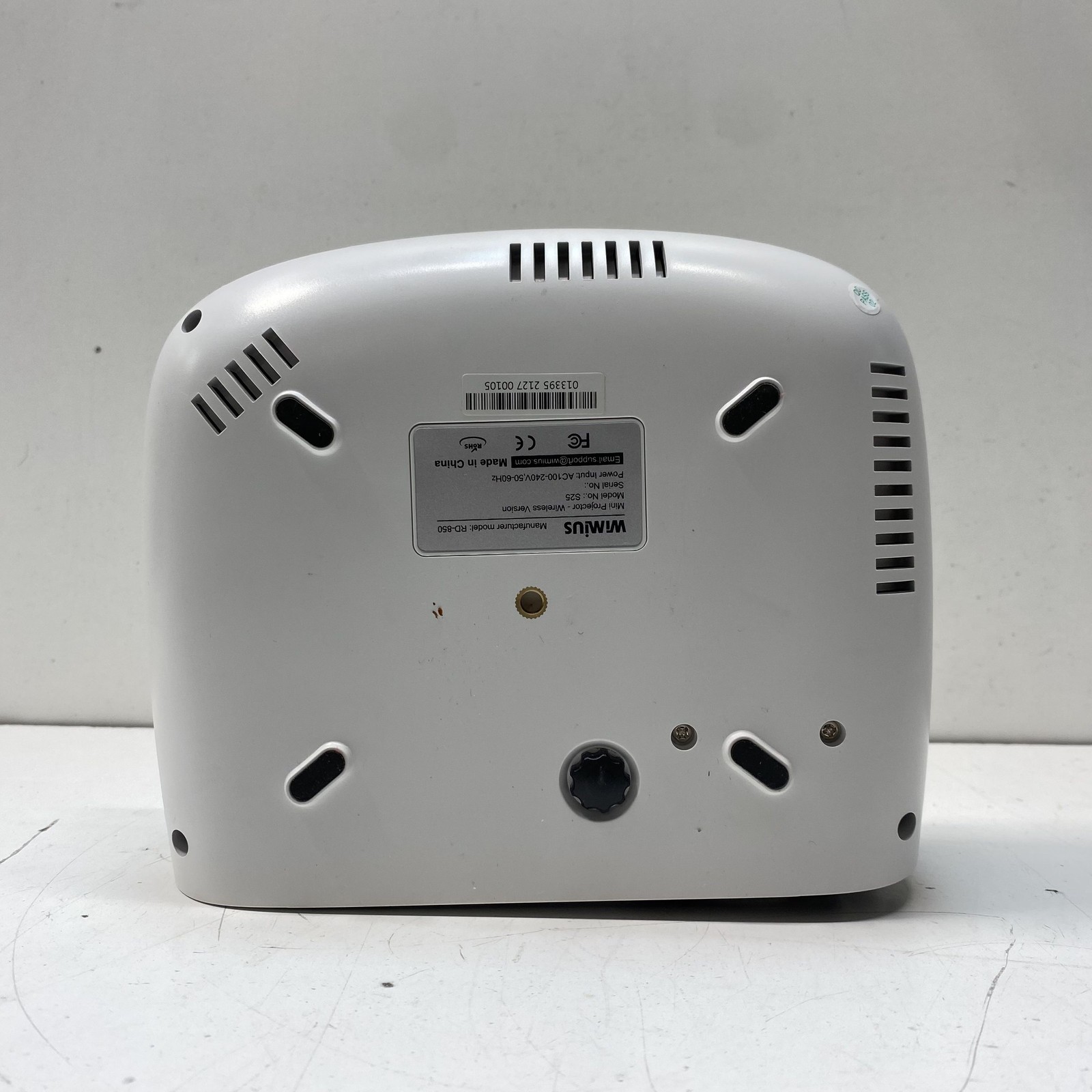 WiMiUS S25 Wireless Mini Projector RD-850 Case Remote Cables Tested As-Is