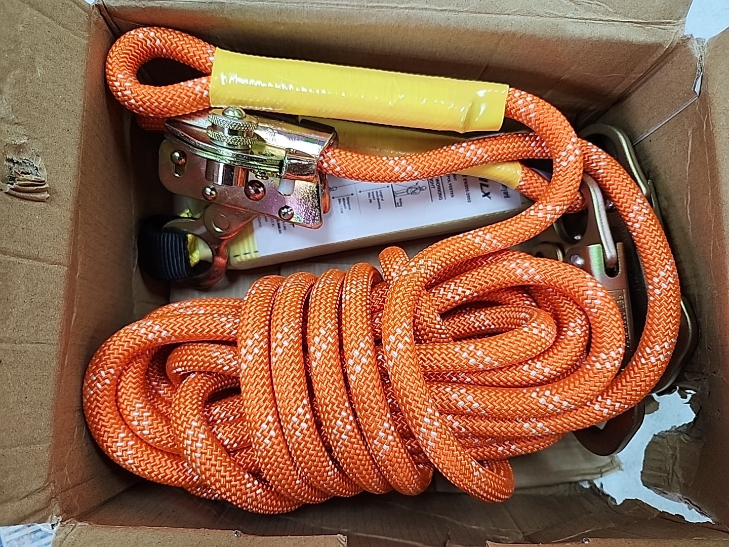 NEW Vonlx Fall Protection Safety Rope 25' w/Alloy Steel Grab Snap