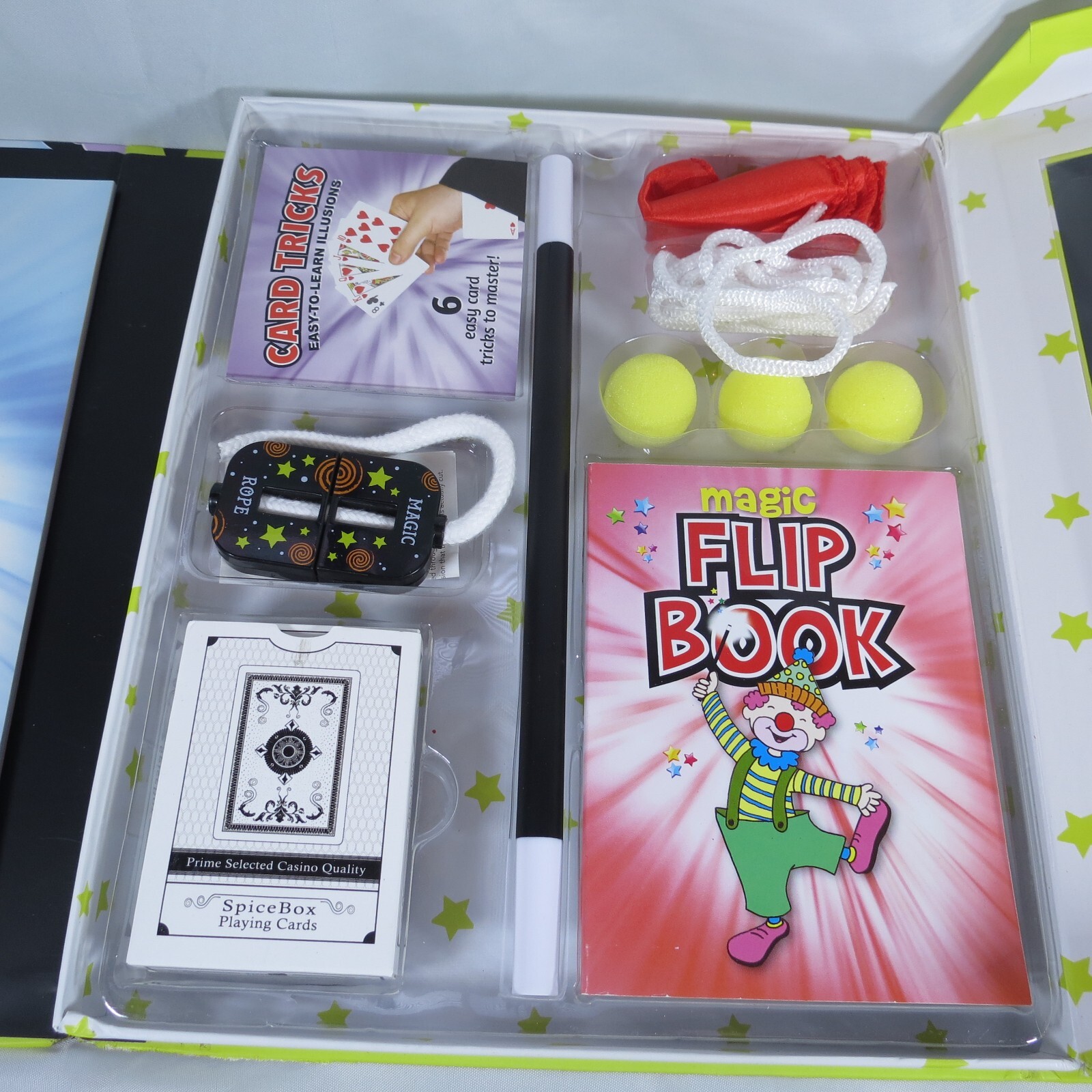 Kids Amazing Magic Tricks 40 Tricks SpiceBox Kits