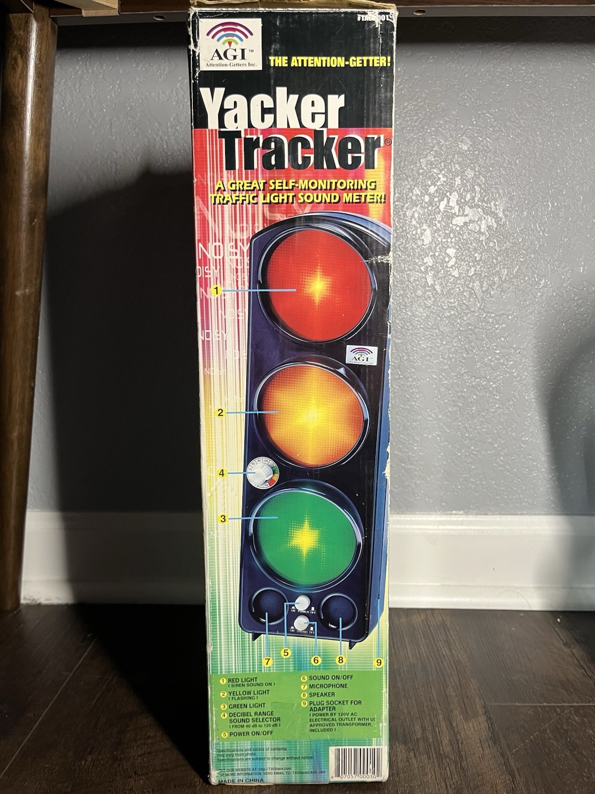 ORIGINAL TAG2001 YACKER TRACKER SIGNAL LIGHT SOUND METER