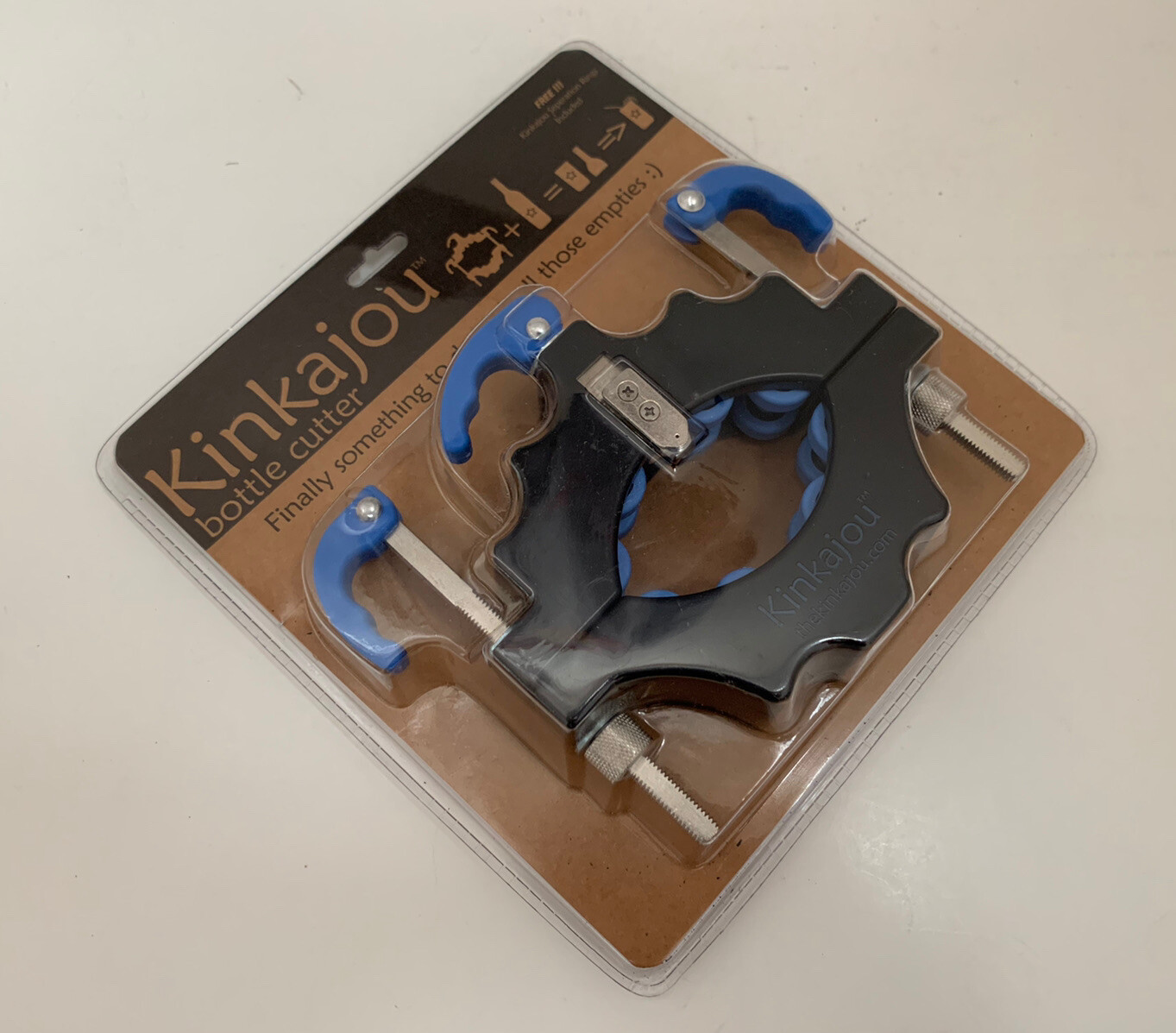NEW Kinkajou Bottle Cutter w Accessories Original Packaging Black/Blue SEALED