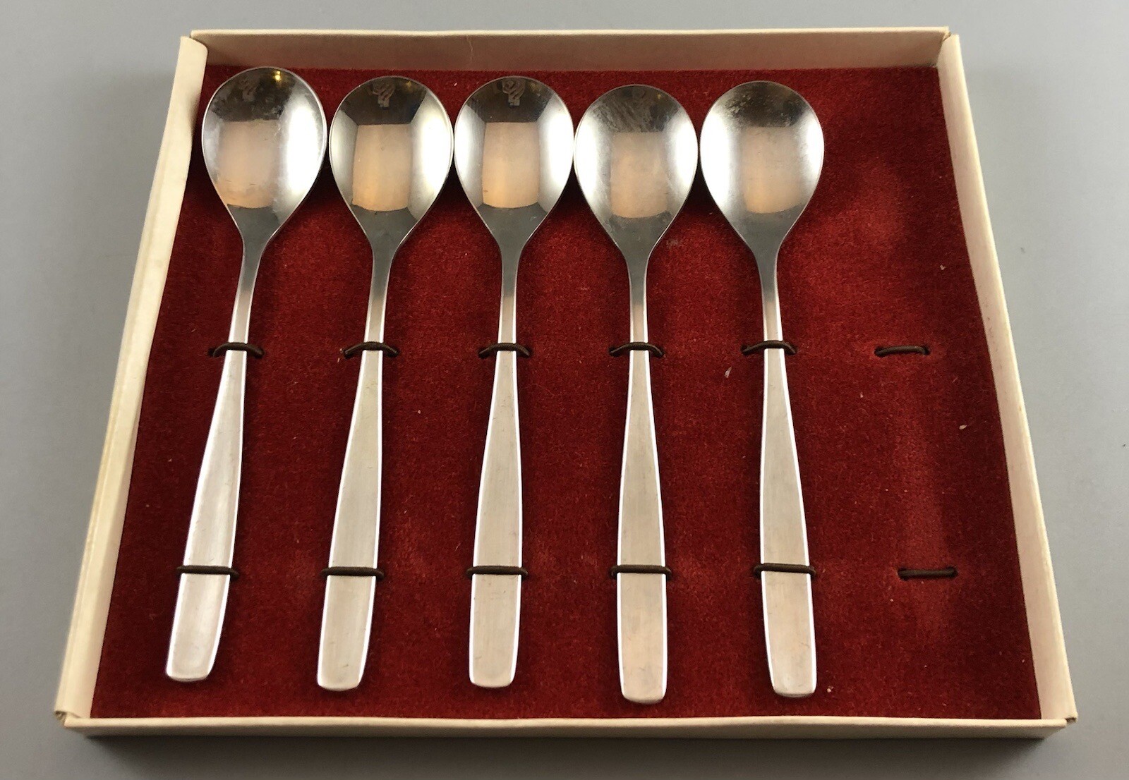 5 EIERLOFFEL Spoons B2.1