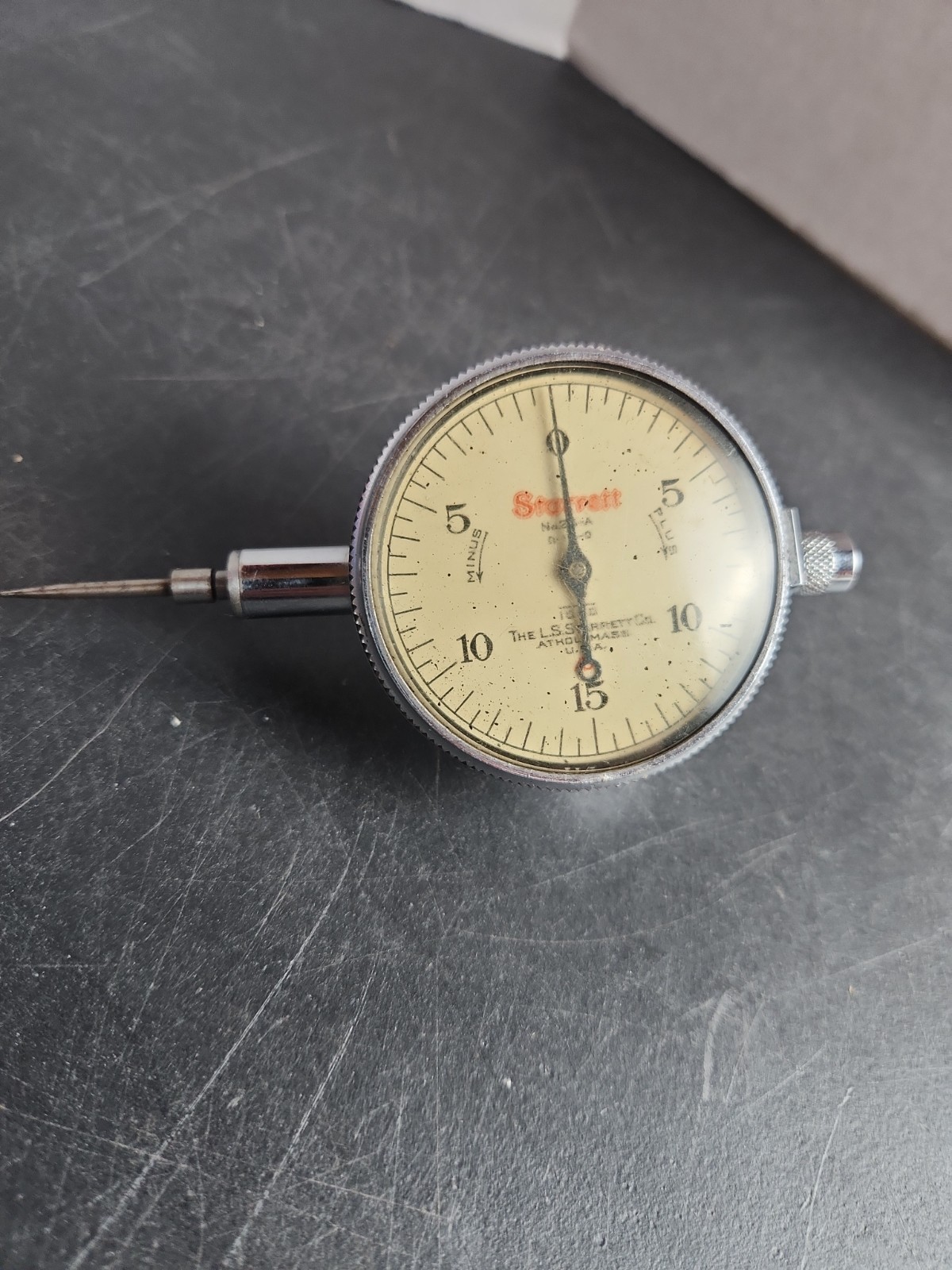 Starrett 25-A Indicator, 0-15-0, 1/1000"