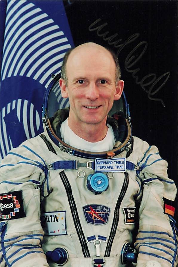 Gerhard Thiele UH ESA - astronaut autograph autograph signed signed 2146 A