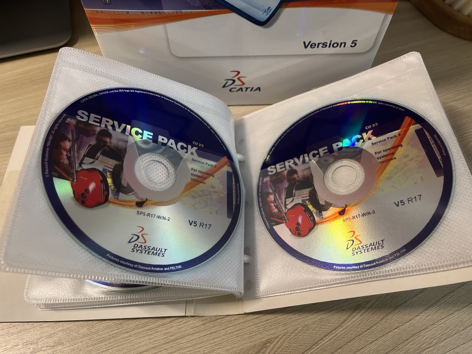 CATIA V5 R17 P2 Boxed Version – Original Discs – Collectible Read Description