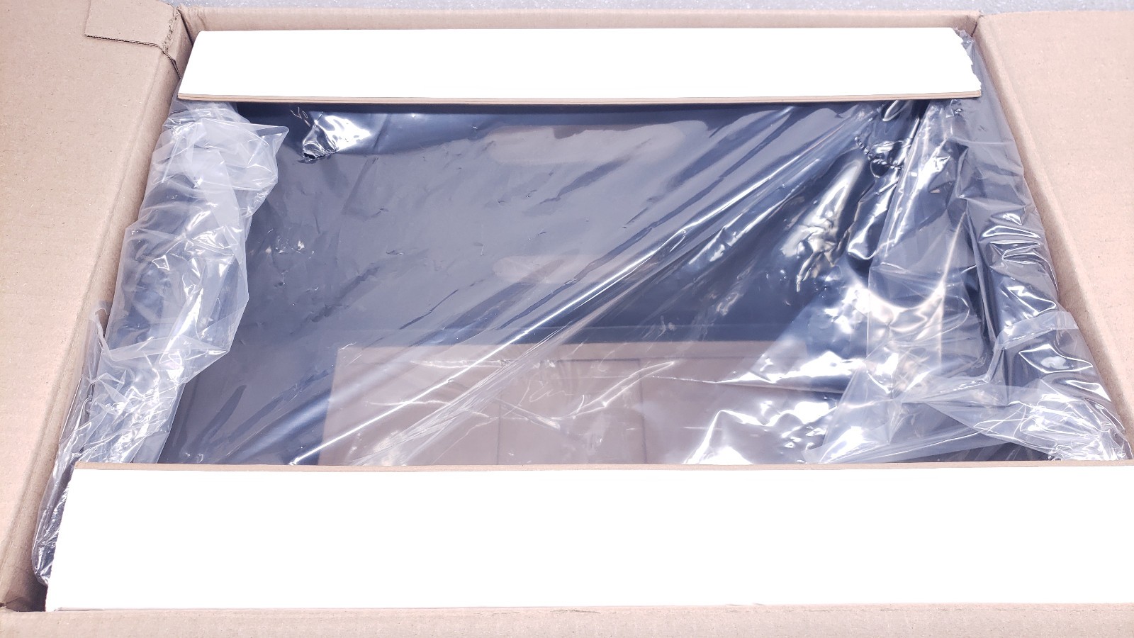 StarTech 8U Open Frame Wallmount Equipment Rack - 12in Deep - 177 lb - Black #99