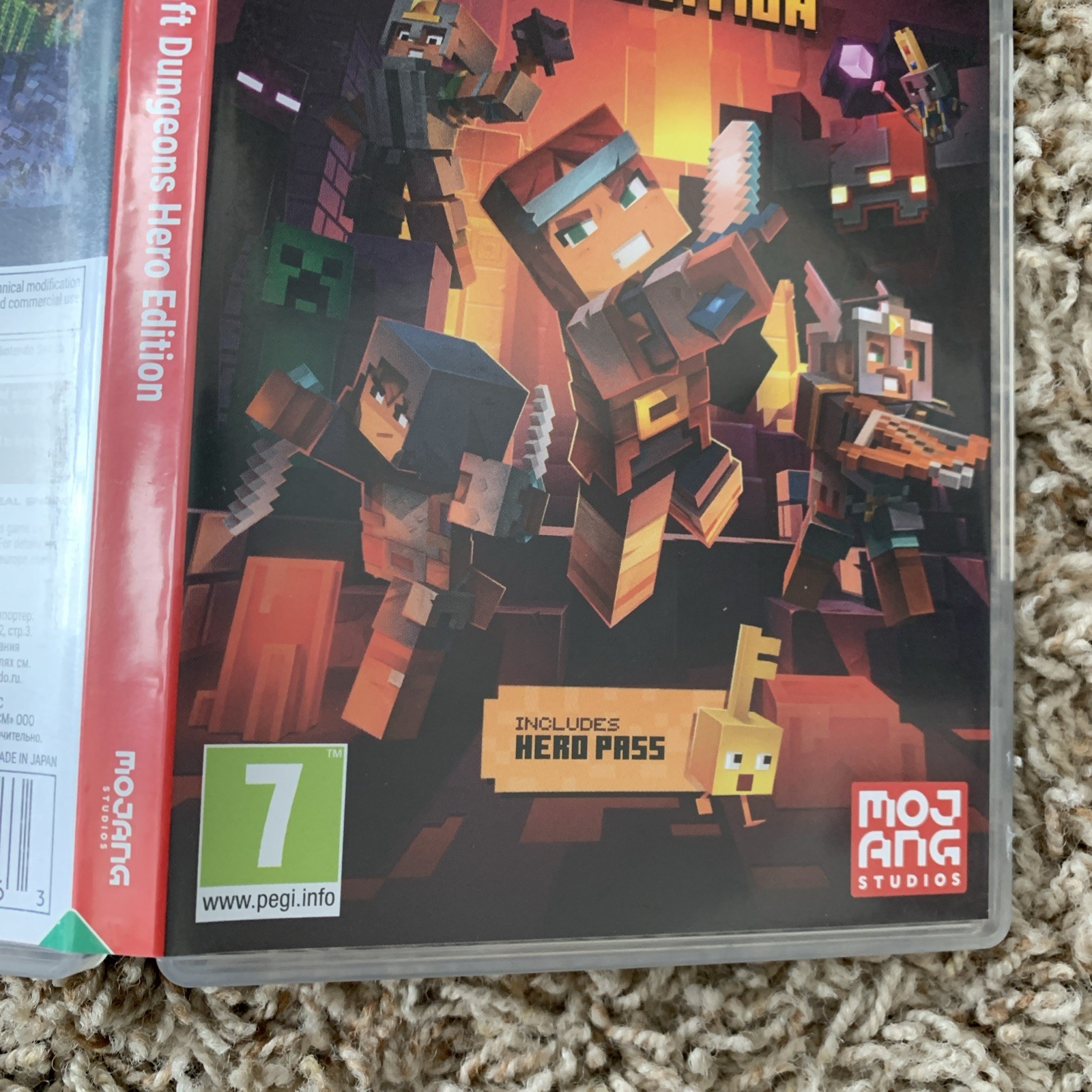 Empty Replacement Case ONLY! REGION FREE Minecraft Dungeons Hero Edition Switch
