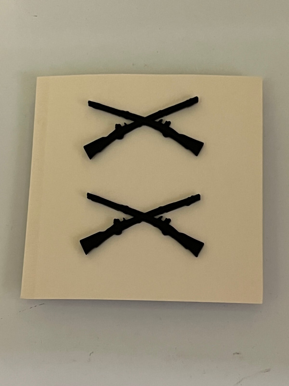 US ARMY INFANTRY PAIR OF ISSUE BLACK SUBDUED CROSSED RIFLES BRANCH INSIGNIA